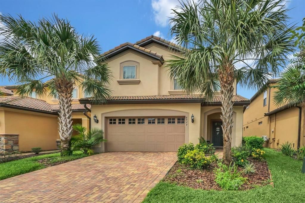 For Rent: $3,800 (6 beds, 5 baths, 3142 Square Feet)