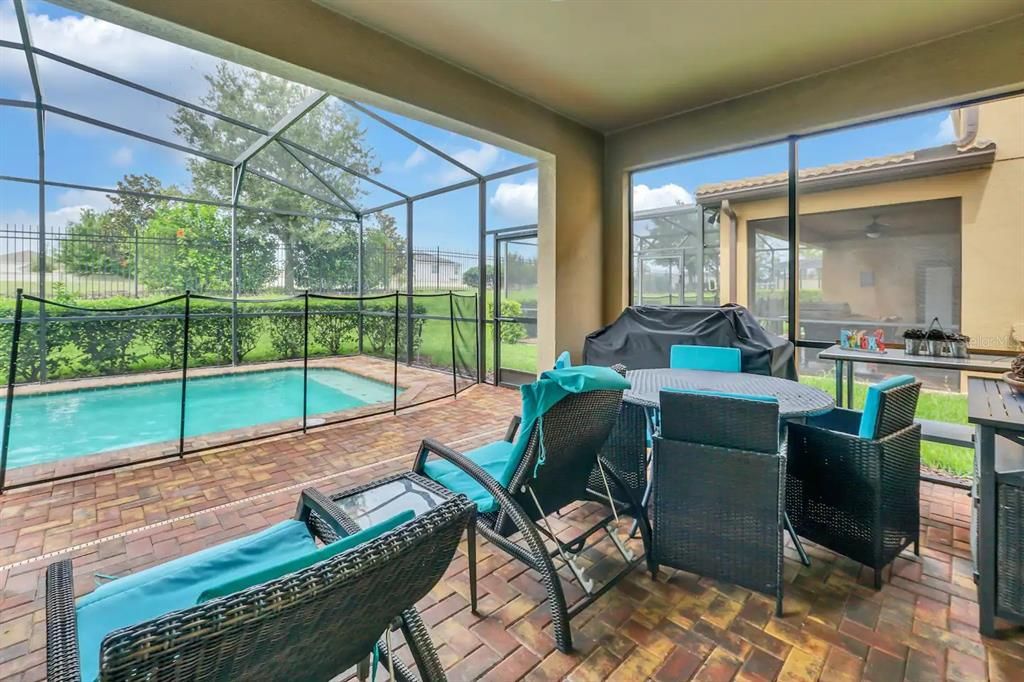 For Rent: $3,800 (6 beds, 5 baths, 3142 Square Feet)