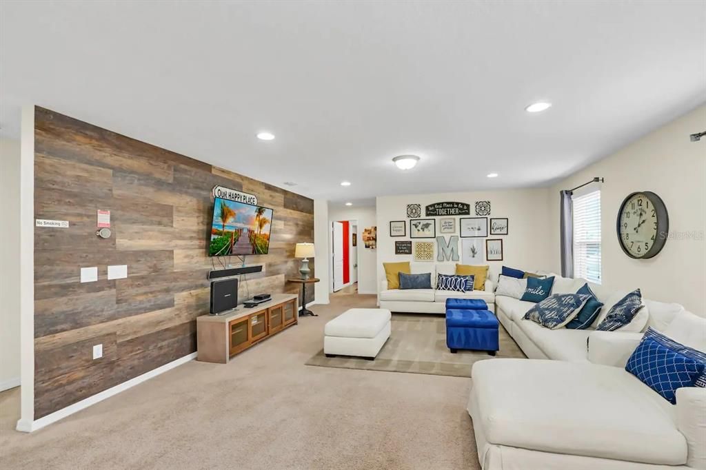 For Rent: $3,800 (6 beds, 5 baths, 3142 Square Feet)