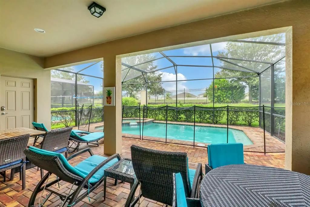 For Rent: $3,800 (6 beds, 5 baths, 3142 Square Feet)