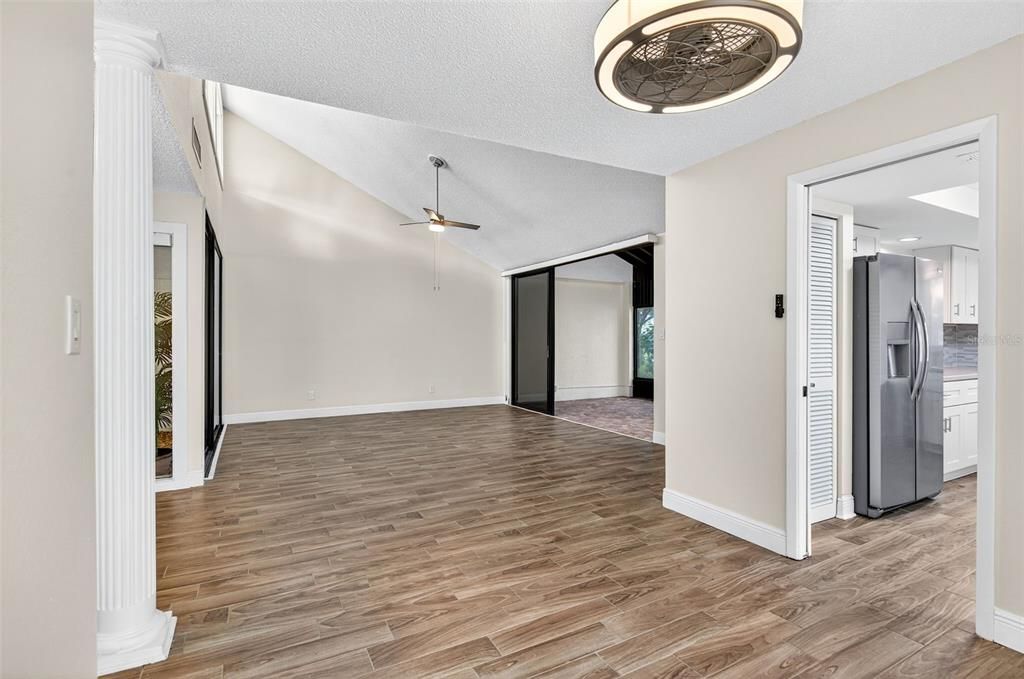 For Sale: $310,000 (3 beds, 2 baths, 1542 Square Feet)