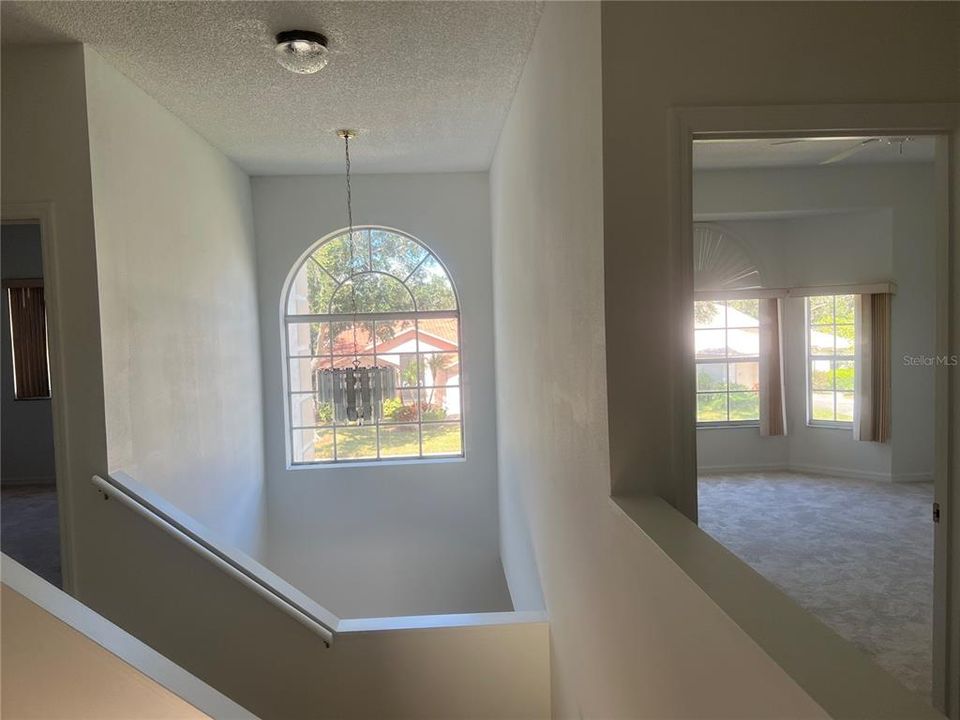 For Rent: $3,200 (5 beds, 2 baths, 3008 Square Feet)