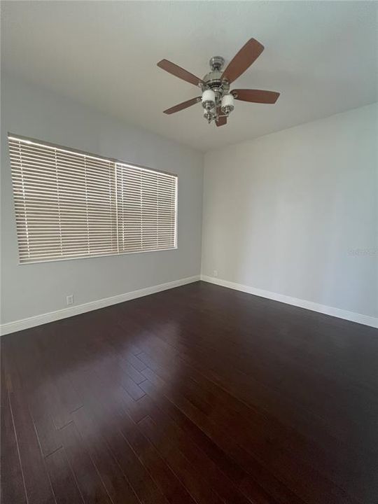 For Sale: $695,000 (3 beds, 3 baths, 2459 Square Feet)