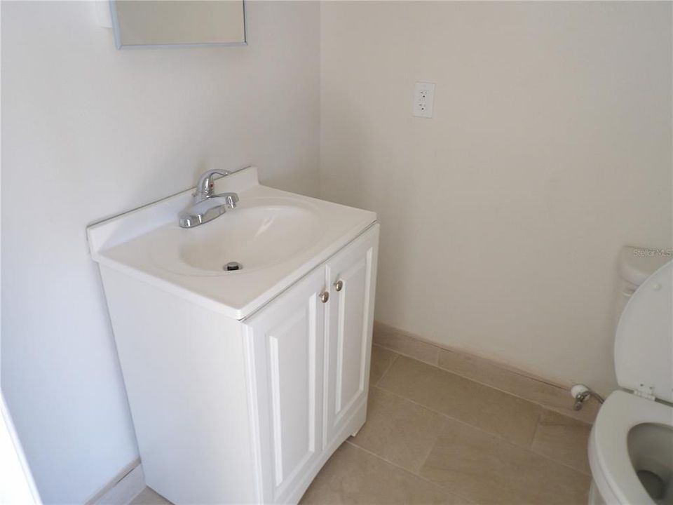 待售: $890,000 (0 贝兹, 0 浴室, 1980 平方英尺)