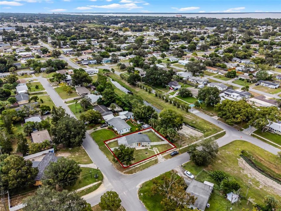 На продажу: $260,000 (3 спален, 2 ванн, 1153 Квадратных фут)