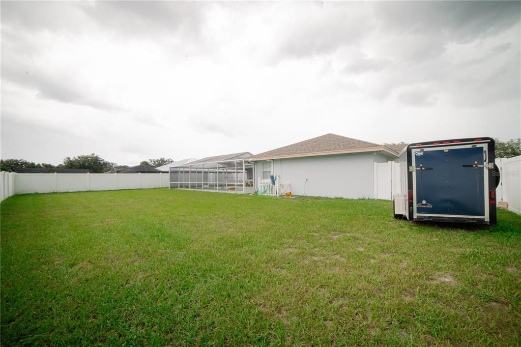 En Venta: $399,000 (3 camas, 2 baños, 2427 Pies cuadrados)