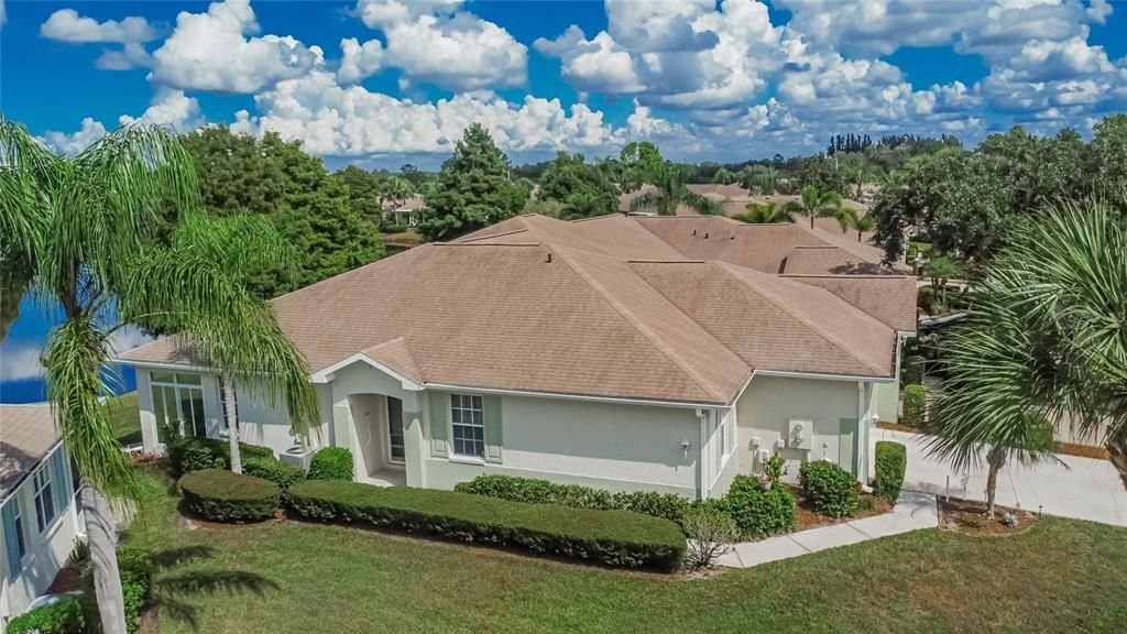 合同活跃: $215,000 (2 贝兹, 2 浴室, 1236 平方英尺)