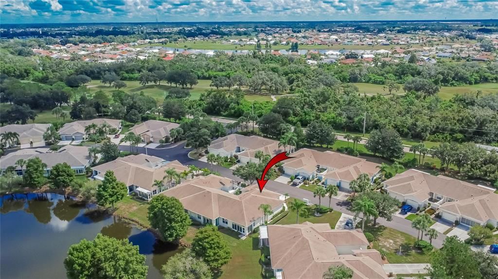 合同活跃: $215,000 (2 贝兹, 2 浴室, 1236 平方英尺)