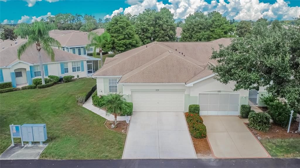 合同活跃: $215,000 (2 贝兹, 2 浴室, 1236 平方英尺)