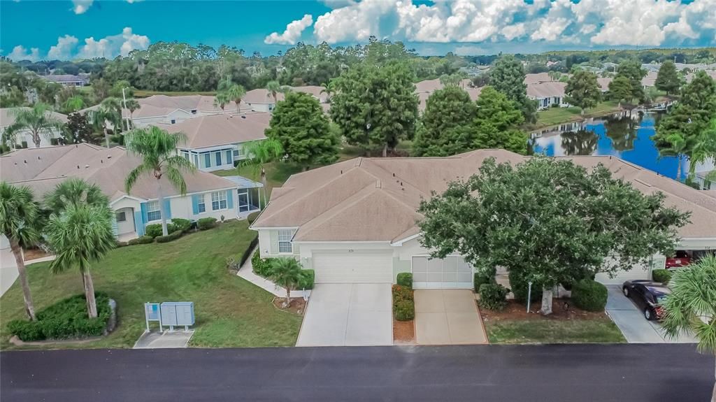 合同活跃: $215,000 (2 贝兹, 2 浴室, 1236 平方英尺)