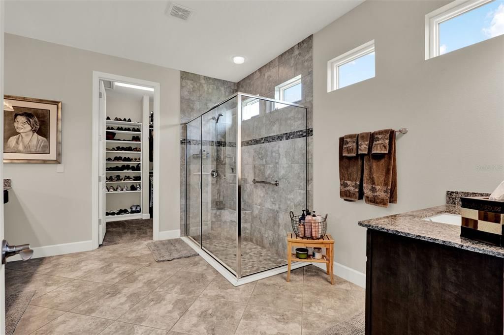 Active With Contract: $525,000 (2 beds, 2 baths, 1843 Square Feet)