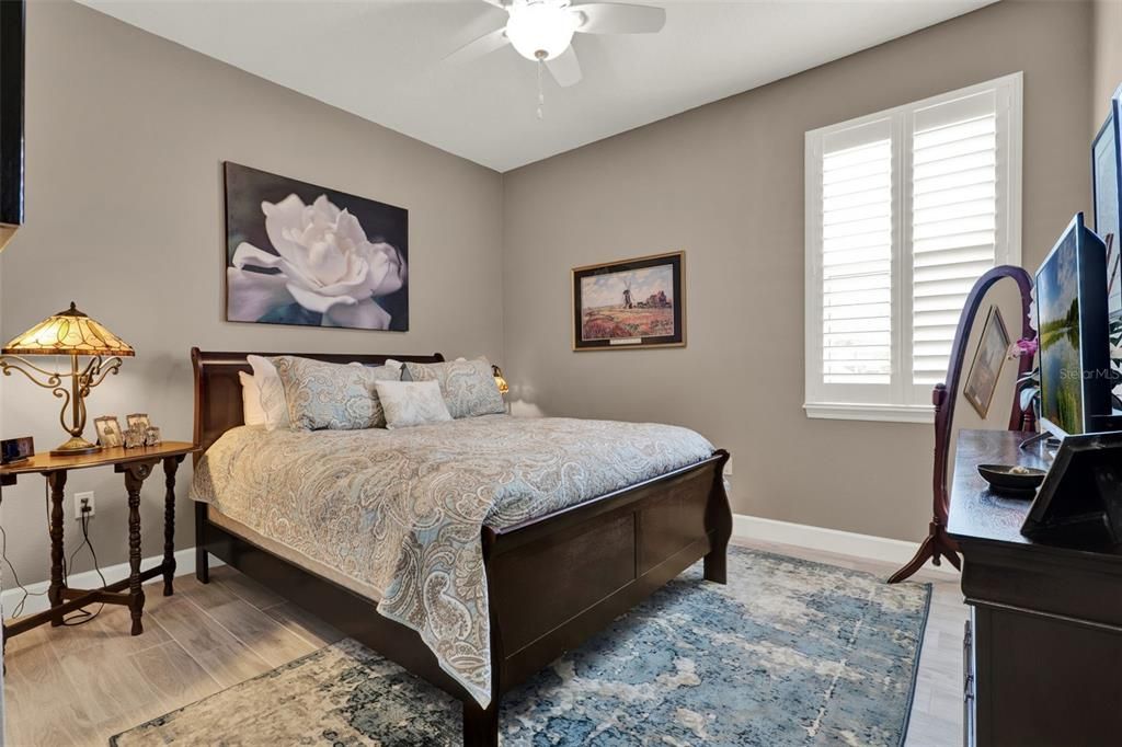 Active With Contract: $525,000 (2 beds, 2 baths, 1843 Square Feet)