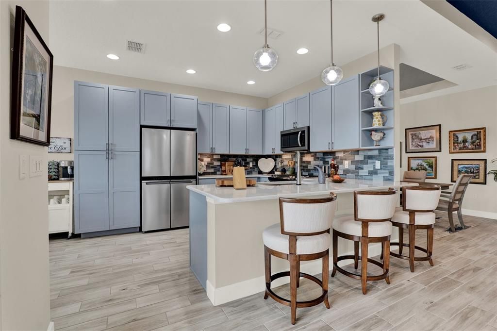 Active With Contract: $525,000 (2 beds, 2 baths, 1843 Square Feet)