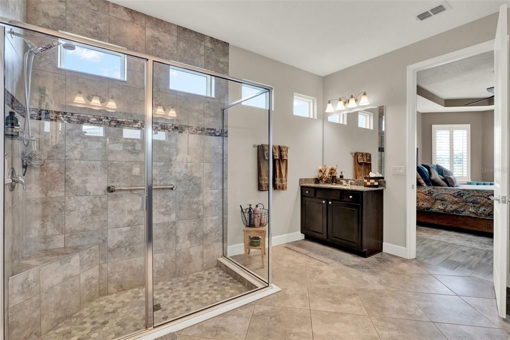 Active With Contract: $525,000 (2 beds, 2 baths, 1843 Square Feet)