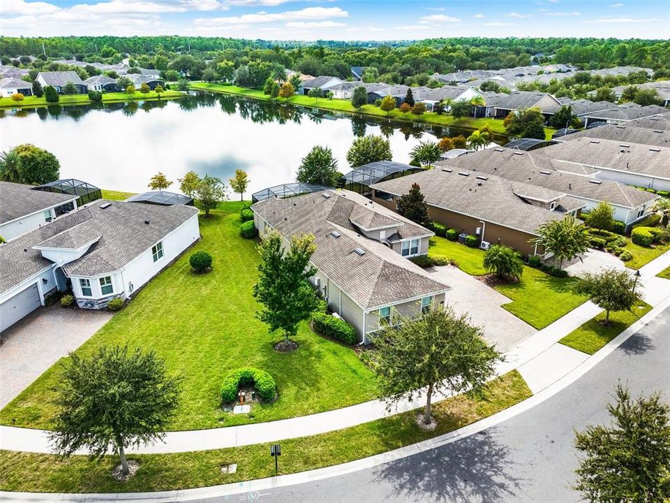 Active With Contract: $525,000 (2 beds, 2 baths, 1843 Square Feet)