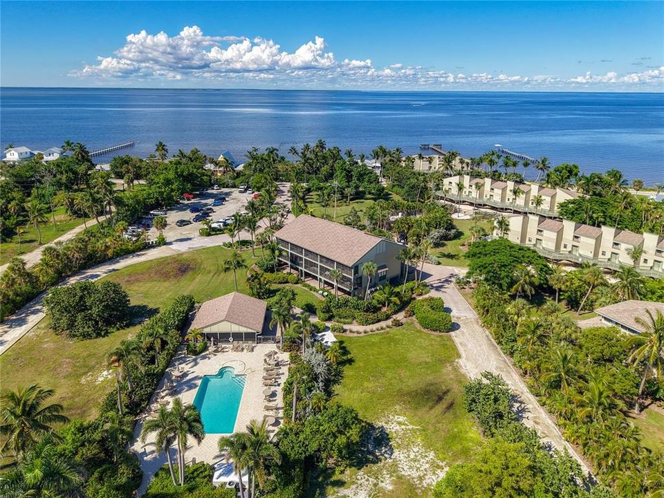 待售: $434,000 (2 贝兹, 2 浴室, 1383 平方英尺)