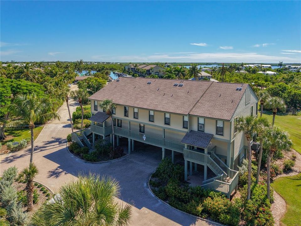 待售: $434,000 (2 贝兹, 2 浴室, 1383 平方英尺)