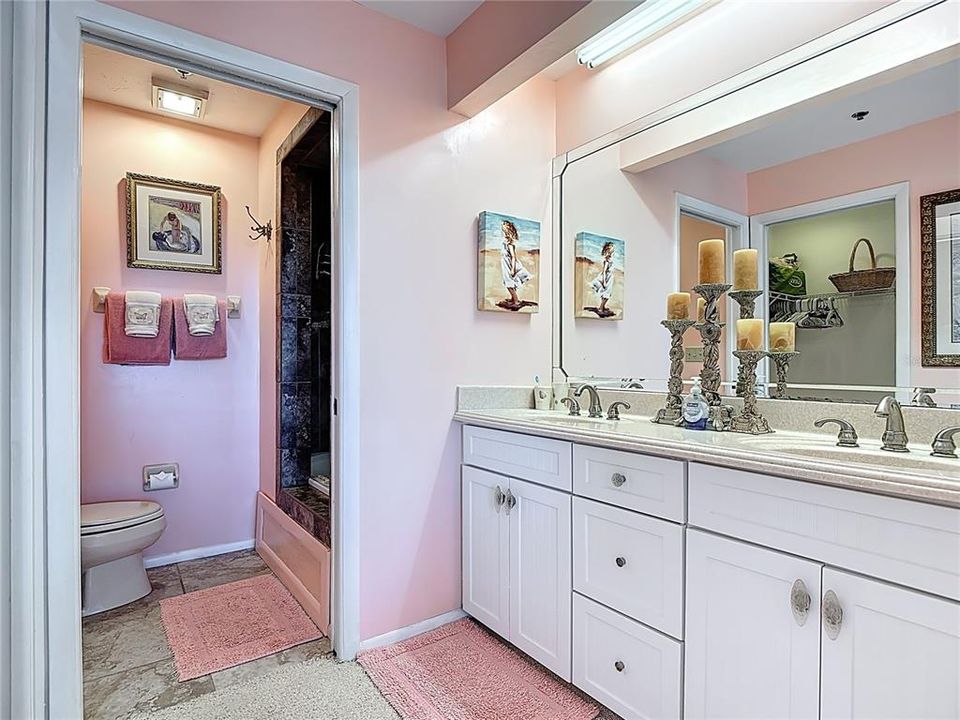 待售: $434,000 (2 贝兹, 2 浴室, 1383 平方英尺)