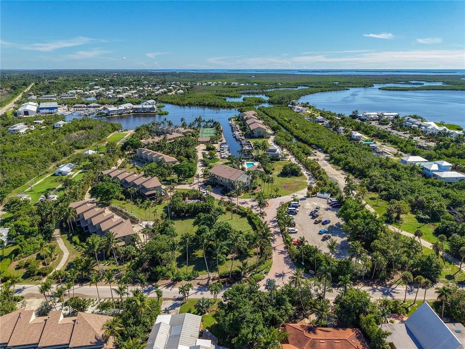 待售: $434,000 (2 贝兹, 2 浴室, 1383 平方英尺)