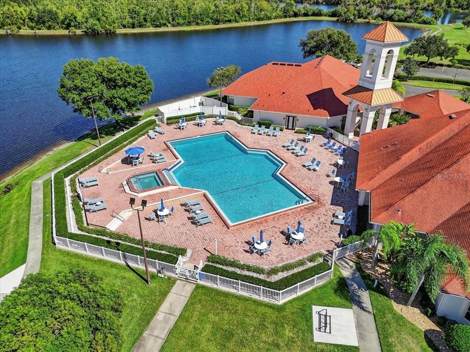 待售: $335,000 (3 贝兹, 2 浴室, 1735 平方英尺)