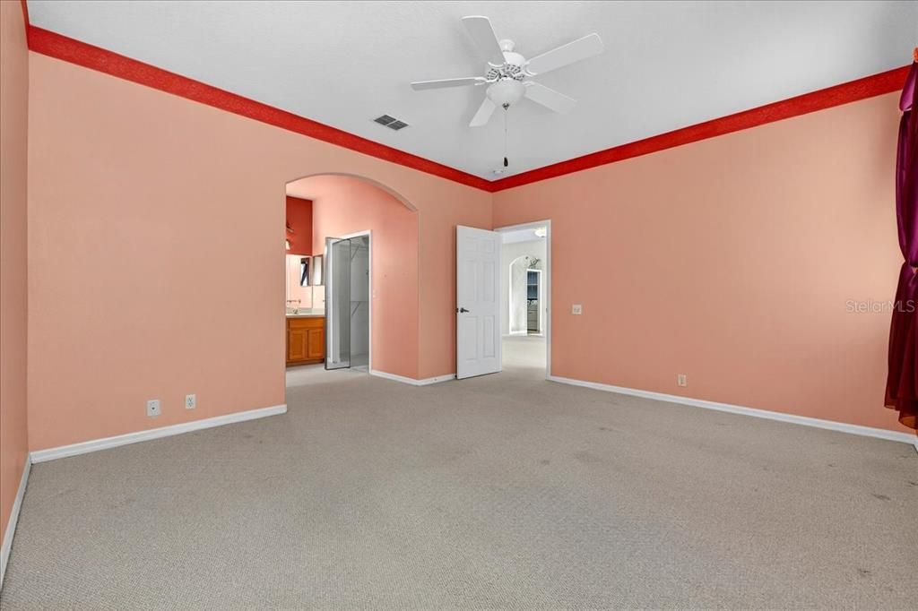 待售: $335,000 (3 贝兹, 2 浴室, 1735 平方英尺)