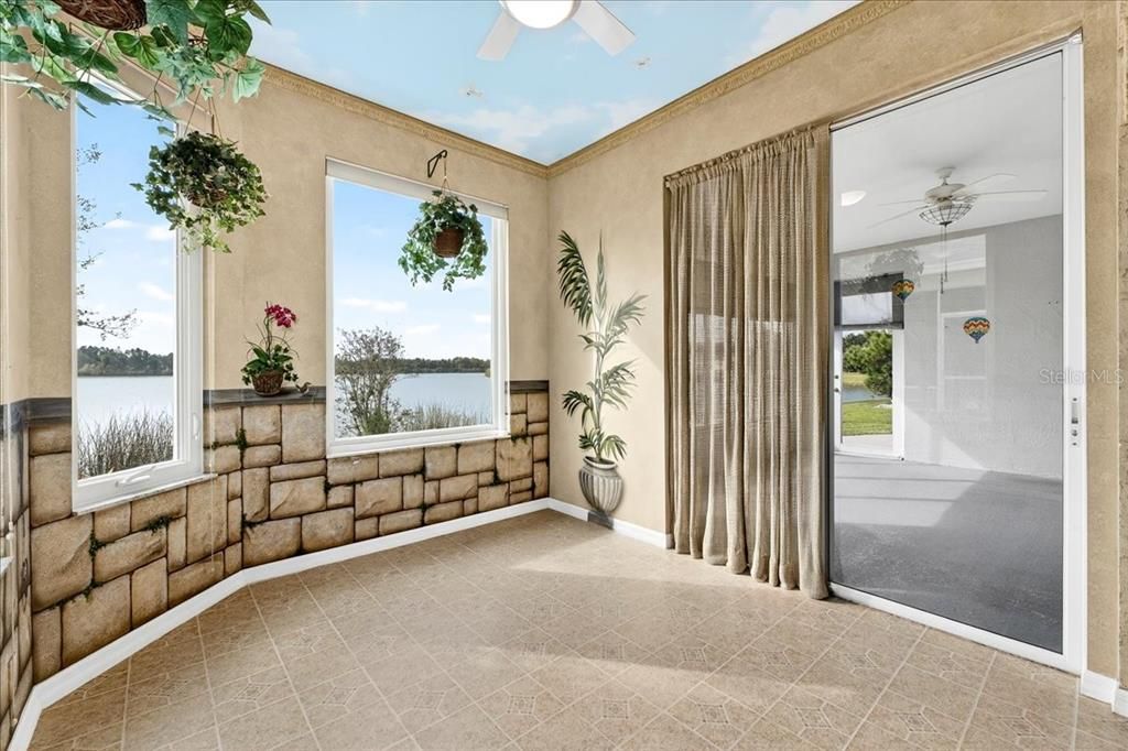 待售: $335,000 (3 贝兹, 2 浴室, 1735 平方英尺)