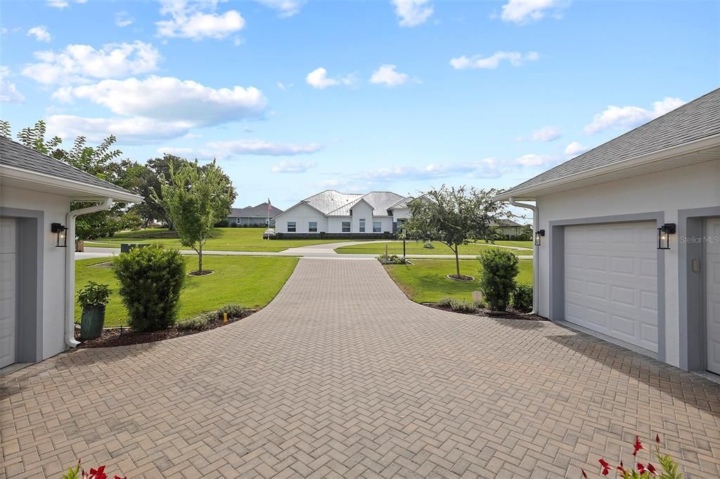 En Venta: $749,500 (3 camas, 2 baños, 2466 Pies cuadrados)