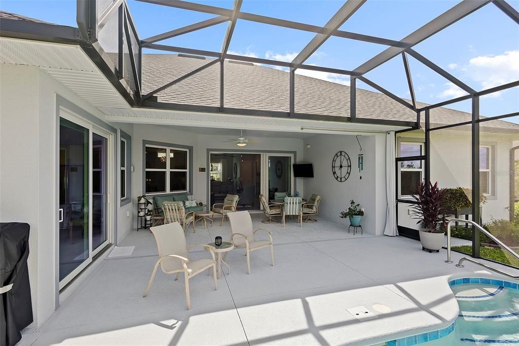 En Venta: $749,500 (3 camas, 2 baños, 2466 Pies cuadrados)