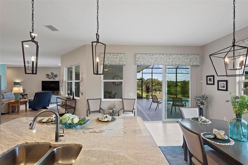 En Venta: $749,500 (3 camas, 2 baños, 2466 Pies cuadrados)