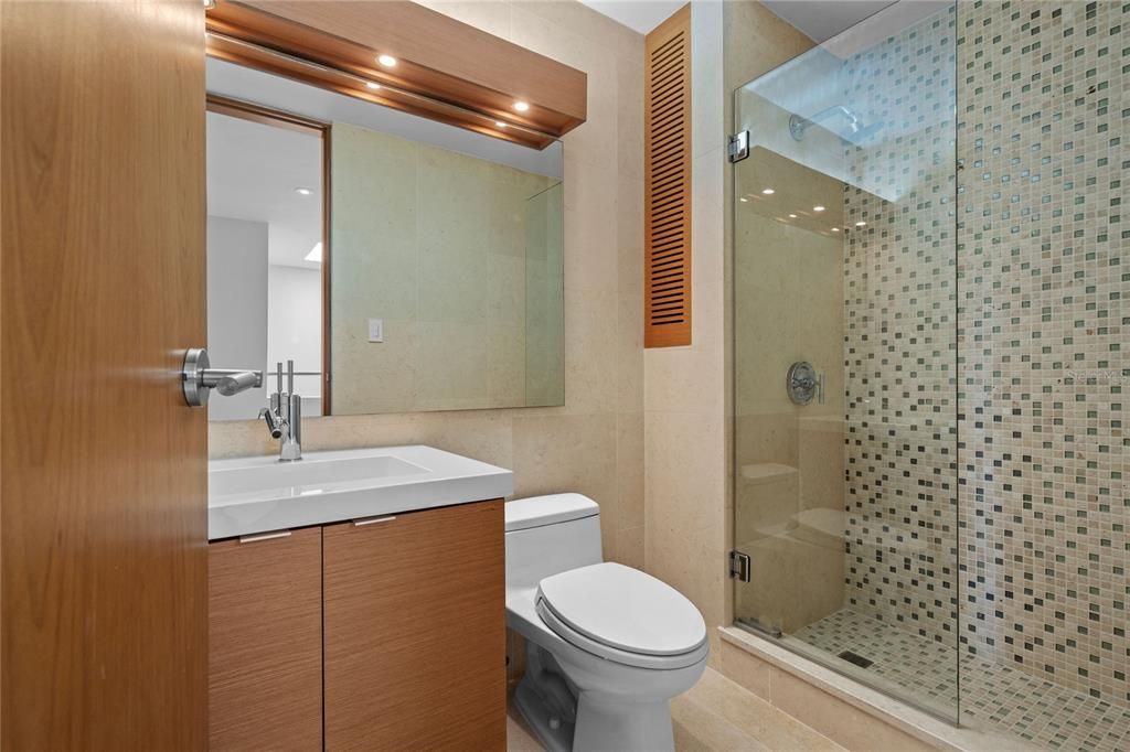 For Sale: $1,885,000 (4 beds, 4 baths, 3652 Square Feet)