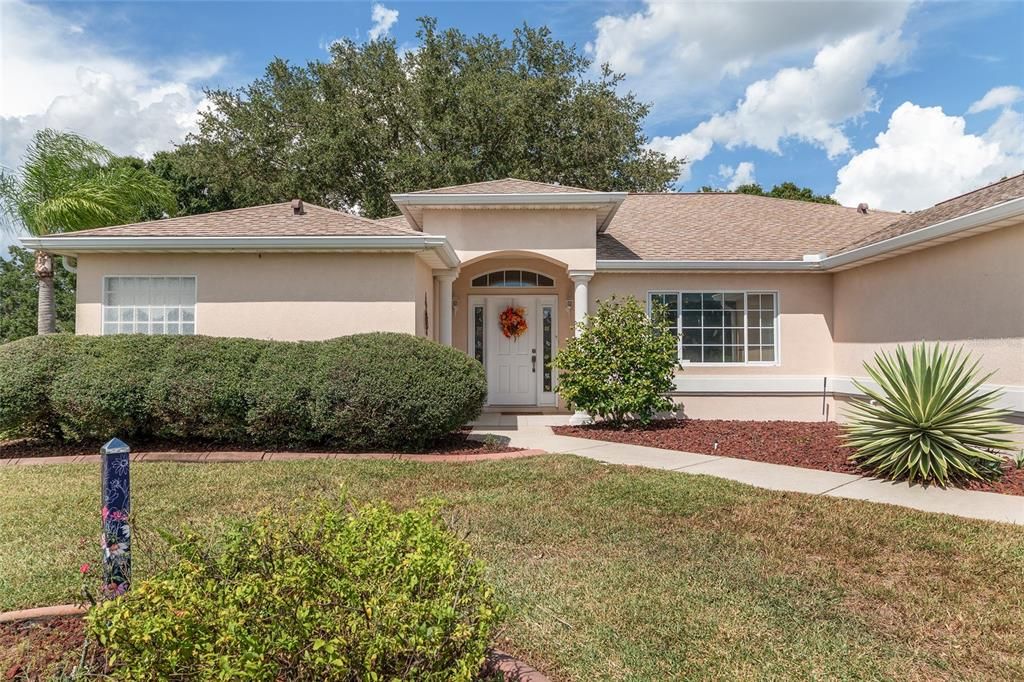 Active With Contract: $319,500 (3 beds, 2 baths, 2106 Square Feet)