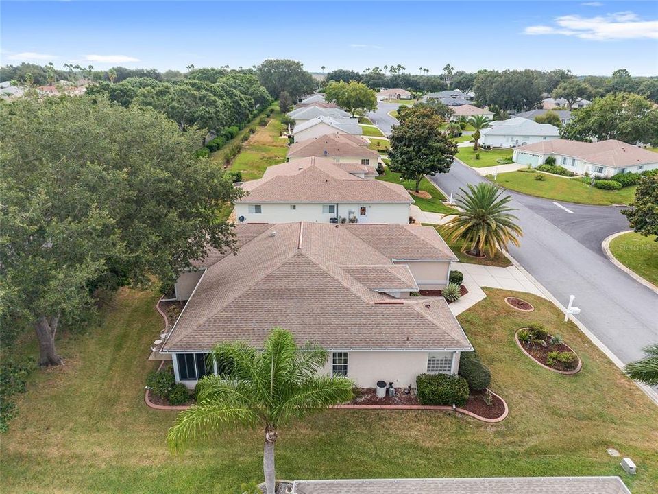 Active With Contract: $319,500 (3 beds, 2 baths, 2106 Square Feet)