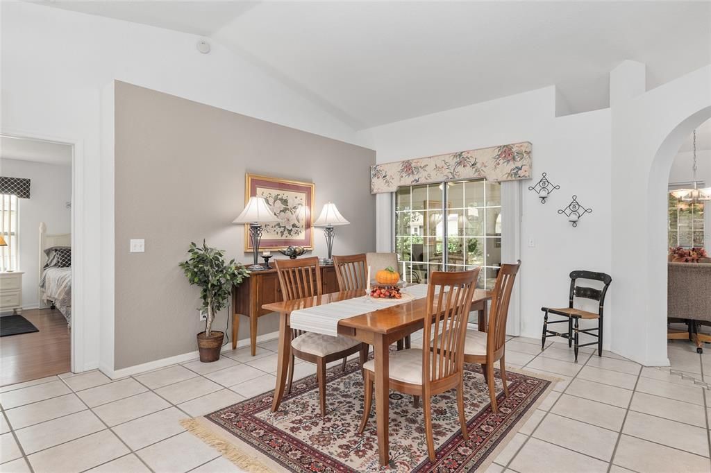 Active With Contract: $319,500 (3 beds, 2 baths, 2106 Square Feet)