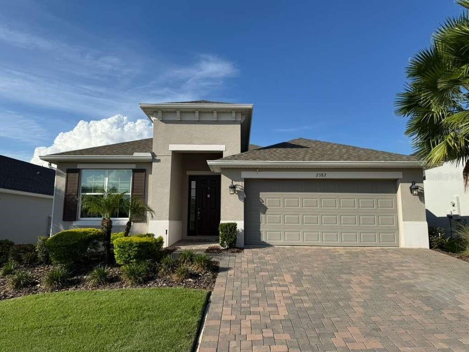 最近租的: $2,800 (3 贝兹, 2 浴室, 2029 平方英尺)