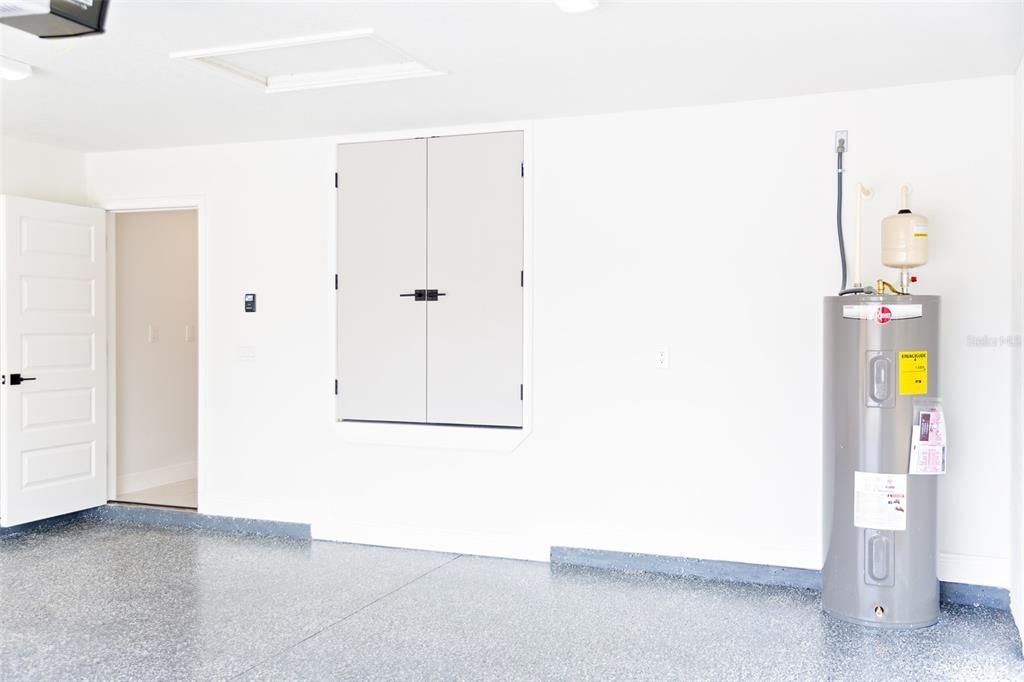 Activo con contrato: $339,900 (3 camas, 2 baños, 1828 Pies cuadrados)