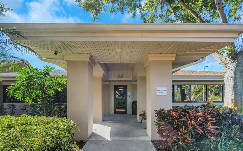 For Sale: $349,900 (2 beds, 2 baths, 1280 Square Feet)