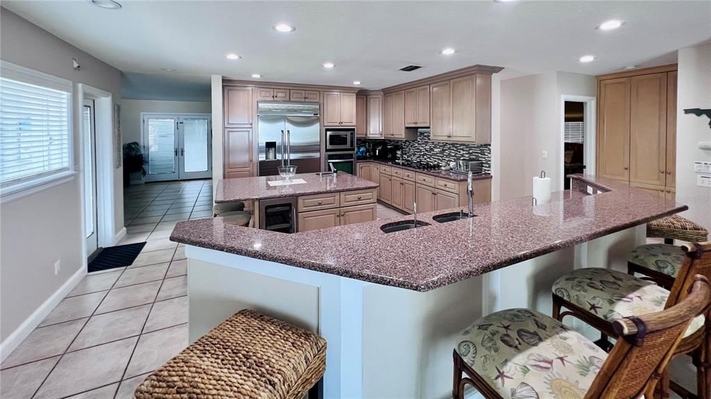 待售: $4,850,000 (4 贝兹, 3 浴室, 2806 平方英尺)