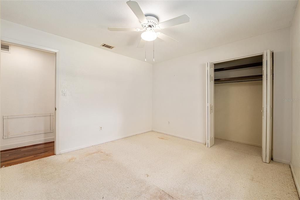 For Sale: $442,000 (3 beds, 2 baths, 2074 Square Feet)