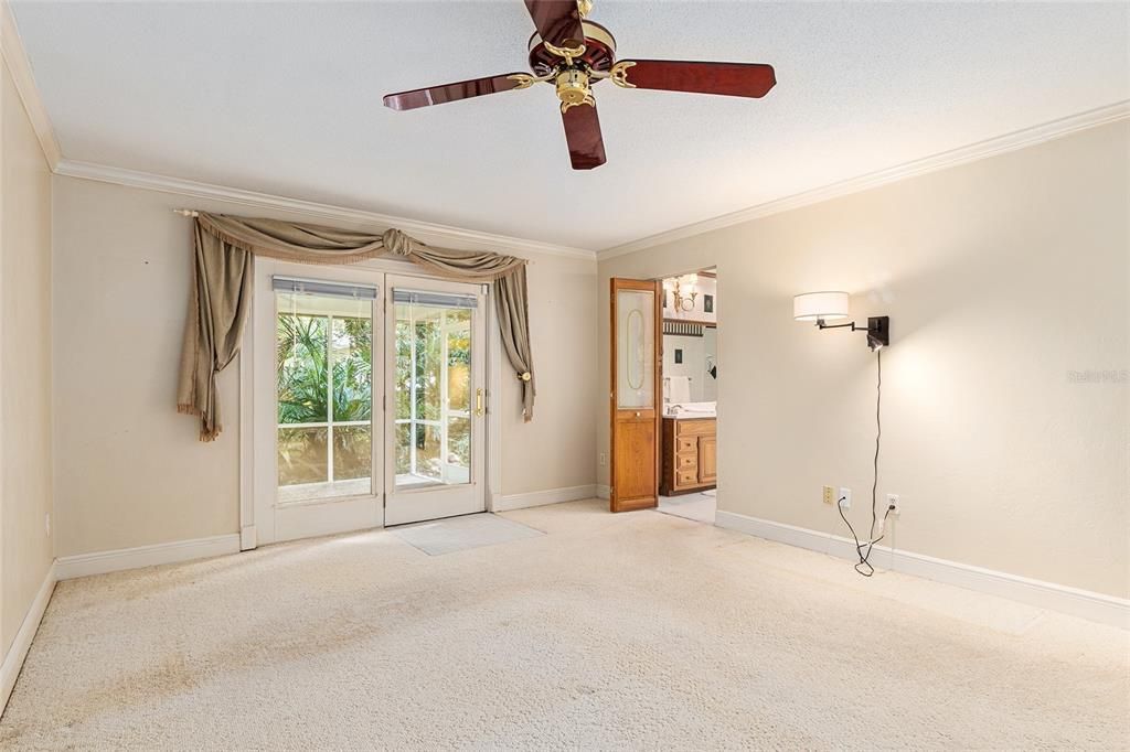 For Sale: $442,000 (3 beds, 2 baths, 2074 Square Feet)