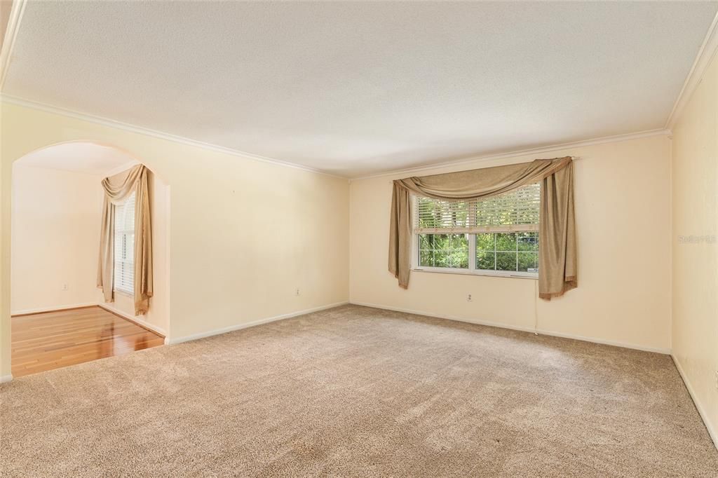 For Sale: $442,000 (3 beds, 2 baths, 2074 Square Feet)