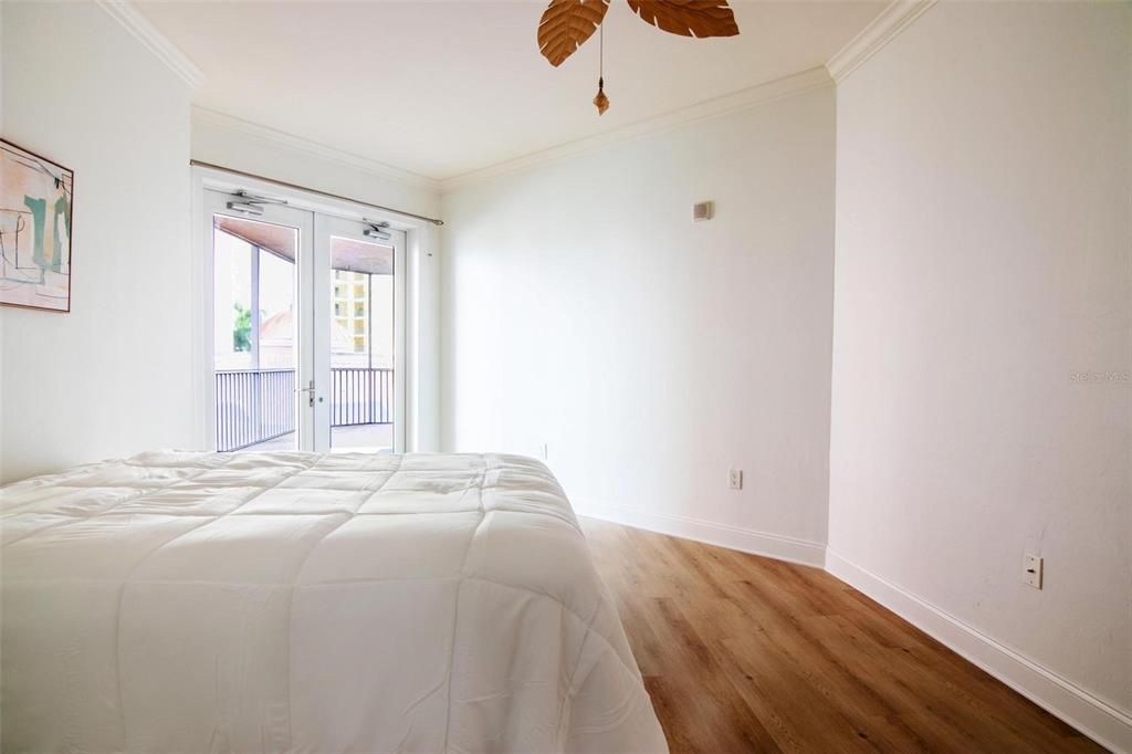 En Venta: $325,000 (2 camas, 2 baños, 1663 Pies cuadrados)