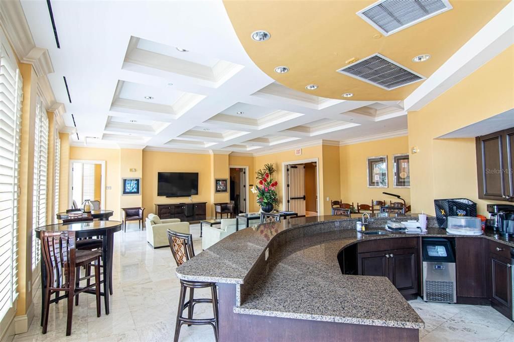 En Venta: $325,000 (2 camas, 2 baños, 1663 Pies cuadrados)