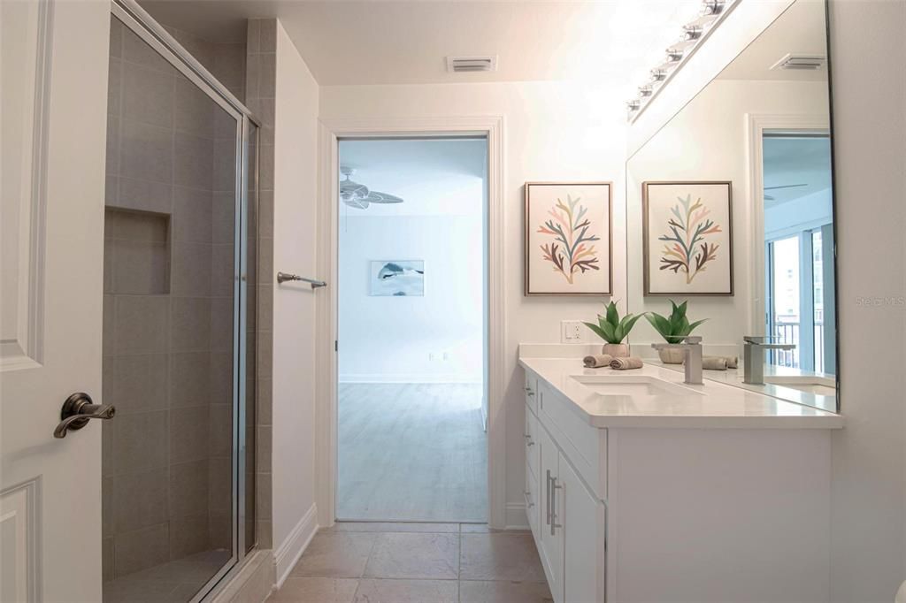 En Venta: $325,000 (2 camas, 2 baños, 1663 Pies cuadrados)