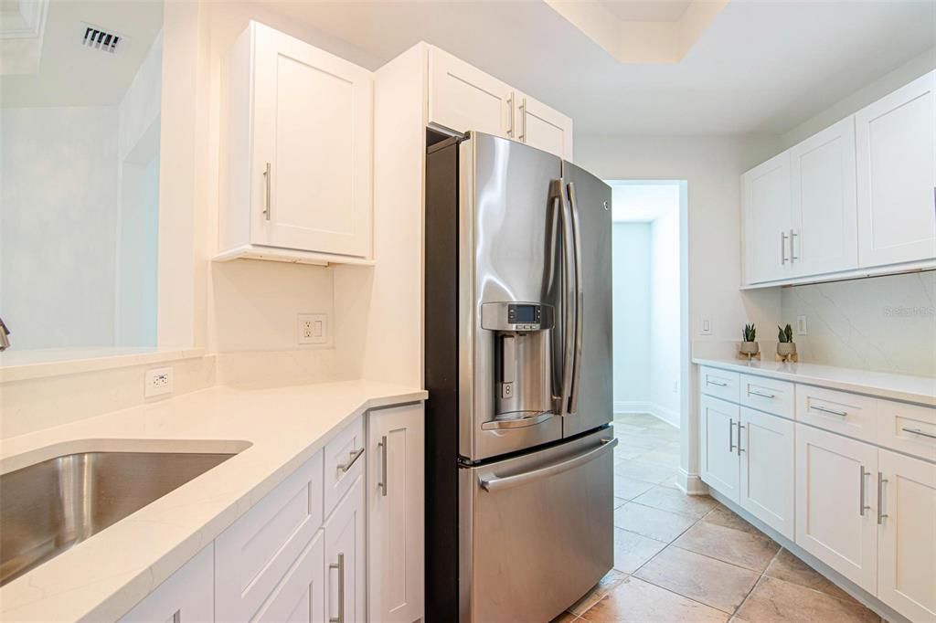 En Venta: $325,000 (2 camas, 2 baños, 1663 Pies cuadrados)