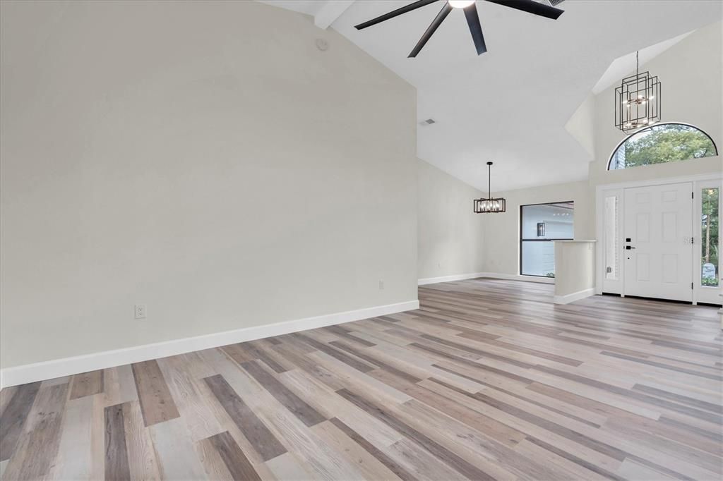 На продажу: $690,900 (4 спален, 3 ванн, 2611 Квадратных фут)