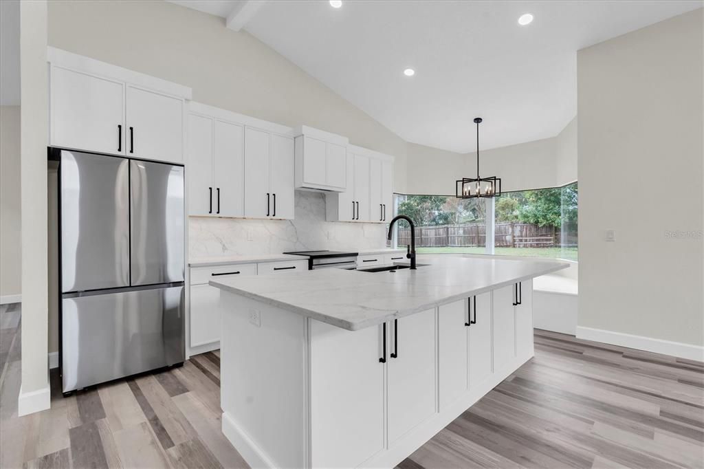 На продажу: $690,900 (4 спален, 3 ванн, 2611 Квадратных фут)