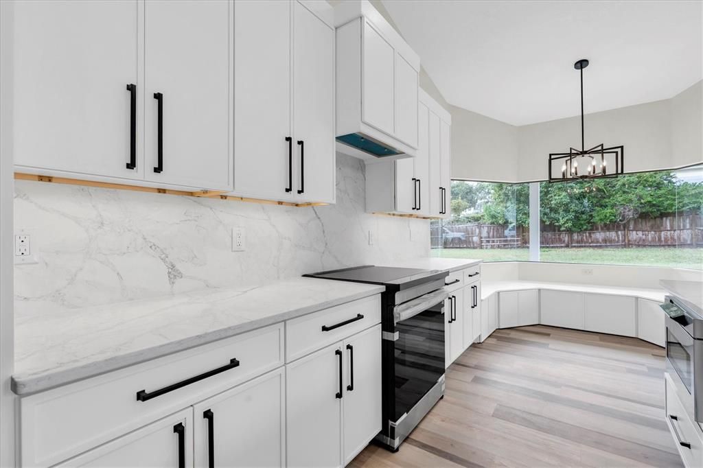 На продажу: $690,900 (4 спален, 3 ванн, 2611 Квадратных фут)