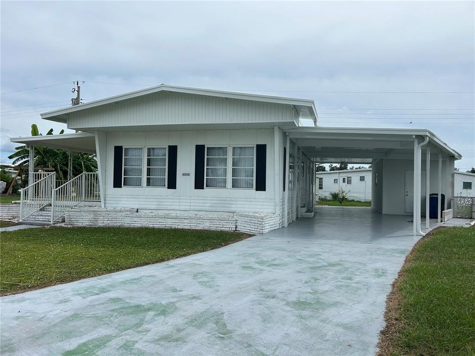 Recently Sold: $155,000 (2 beds, 2 baths, 1040 Square Feet)