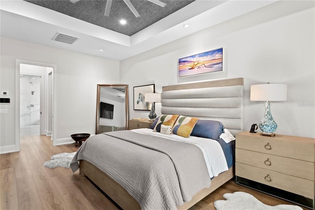 Active With Contract: $2,200,000 (5 beds, 3 baths, 3200 Square Feet)