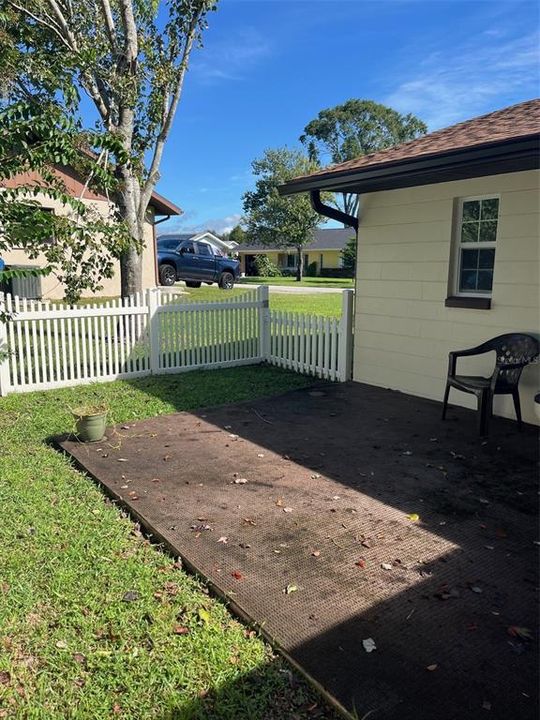 For Sale: $244,000 (2 beds, 2 baths, 1188 Square Feet)